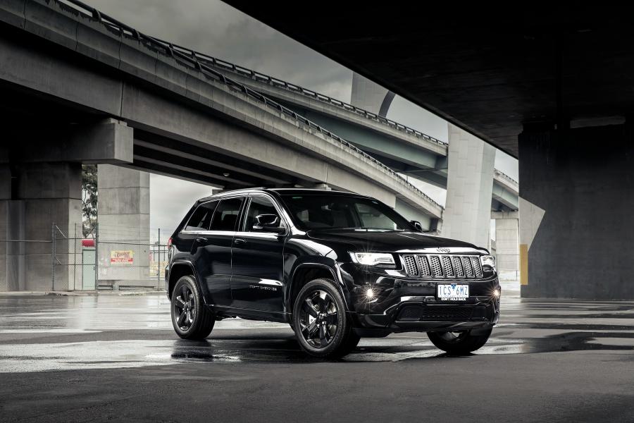  Jeep Grand Cherokee Blackhawk 2015 года  (фото 22 из 26)